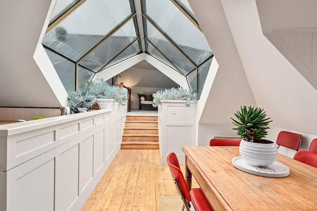 Blackwood Tree Cottage - Heritage Listed Property - Evandale! Exterior foto