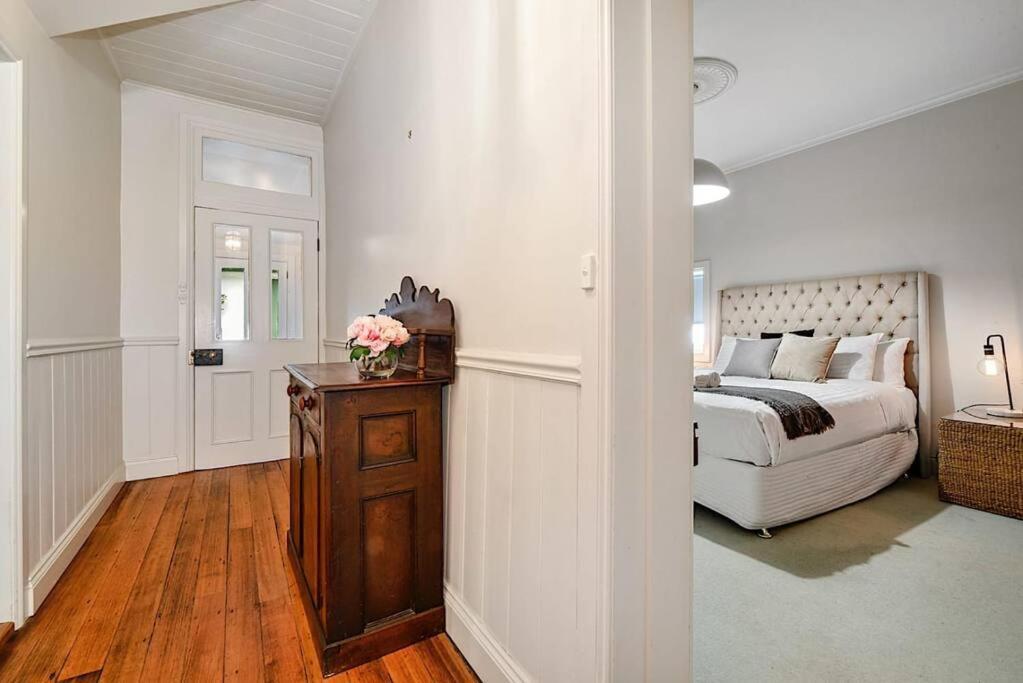 Blackwood Tree Cottage - Heritage Listed Property - Evandale! Exterior foto